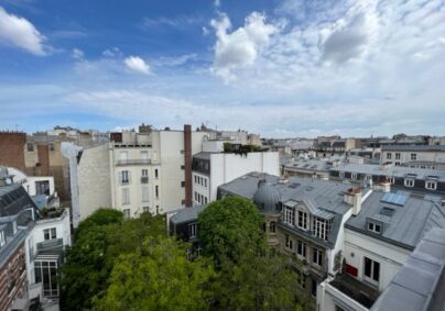 Installation de meubles pour une expatriée